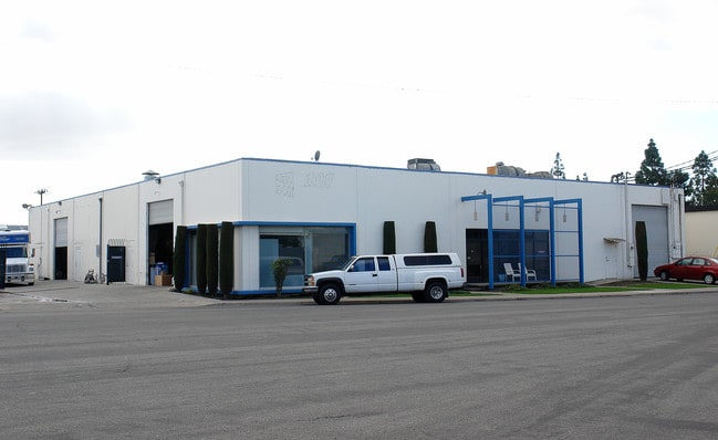 More details for 7542 Santa Rita Cir, Stanton, CA - Industrial for Lease