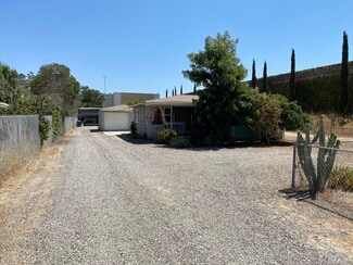 Plus de détails pour 8703 Cottonwood Ave, Santee, CA - Spécialité à vendre