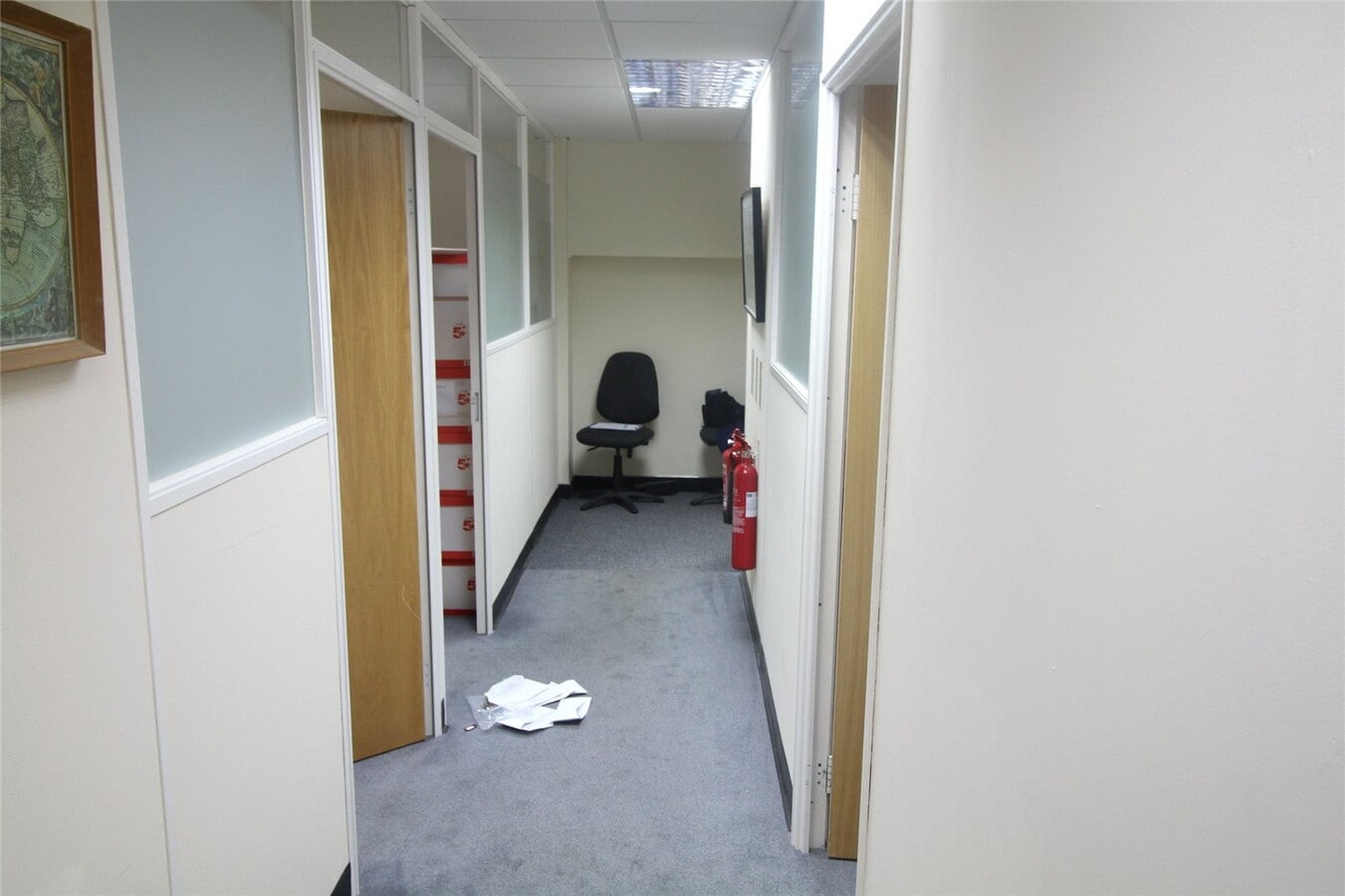 Moon Ln, Barnet, LND EN5 5YL - Unit 4 -  - Interior Photo - Image 2 of 7