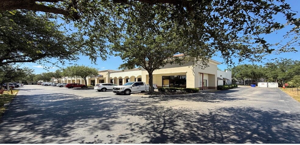 25091 Bernwood Dr, Bonita Springs, FL for sale - Building Photo - Image 2 of 4