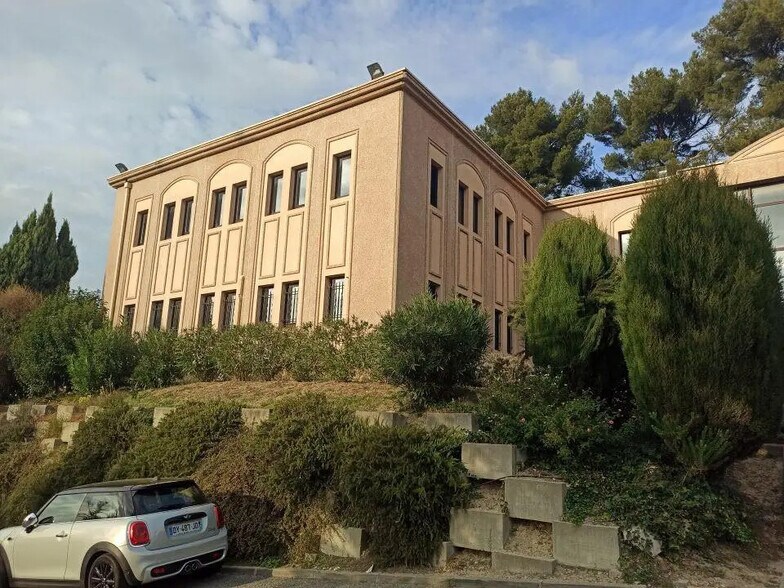 Bureau dans Marseille à louer - Photo du bâtiment - Image 2 de 6