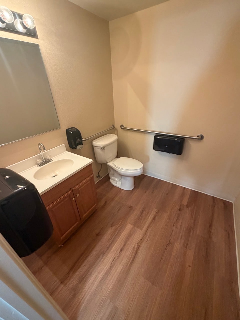3645 US-101, Gearhart, OR for lease Interior Photo- Image 1 of 4