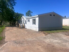 530 Sims St, Maysville, GA for lease Building Photo- Image 2 of 18