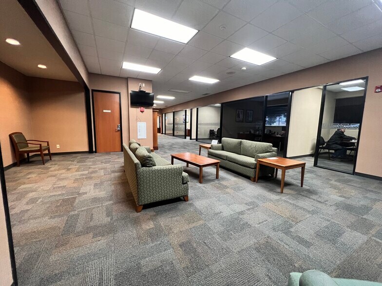 8047 Midcrown Dr, San Antonio, TX à louer - Photo intérieure - Image 2 de 7