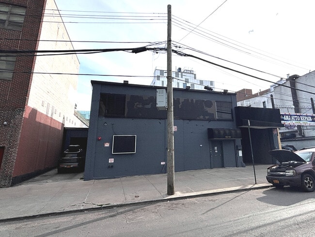 Plus de détails pour 3210 37th Ave, Long Island City, NY - Bureau, Industriel à louer