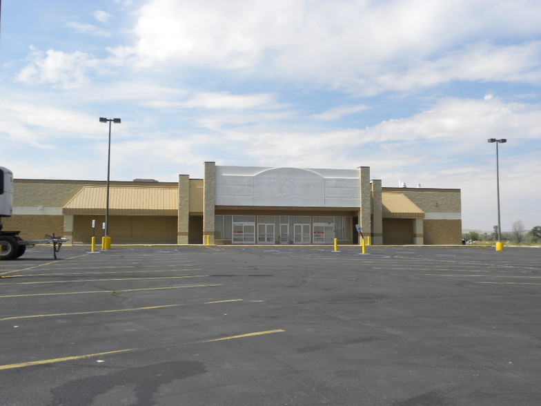 1960 N Federal Blvd, Riverton, WY for sale - Primary Photo - Image 1 of 1