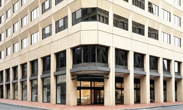 601 Montgomery St, San Francisco, CA à louer Photo du bâtiment- Image 1 de 6