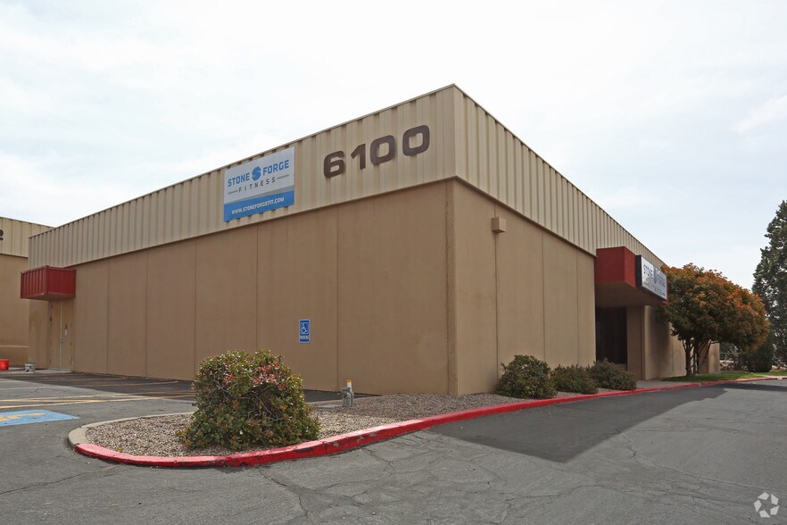 6100 Jefferson St NE, Albuquerque, NM for lease - Building Photo - Image 2 of 11