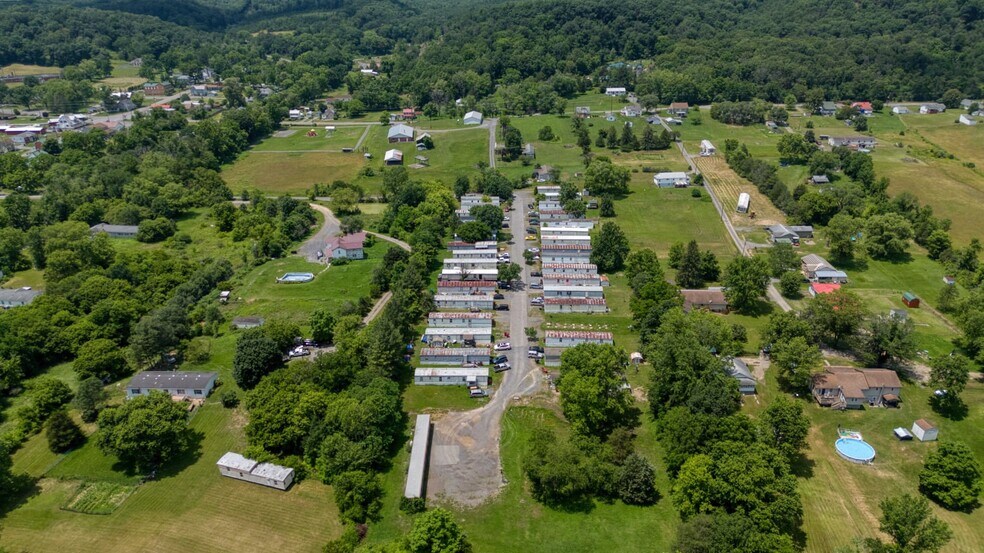 English Walnut Lane, Springfield, WV à vendre - Photo principale - Image 1 de 1