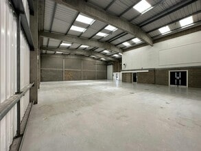 Meadow Vw, Long Crendon for lease Interior Photo- Image 1 of 1