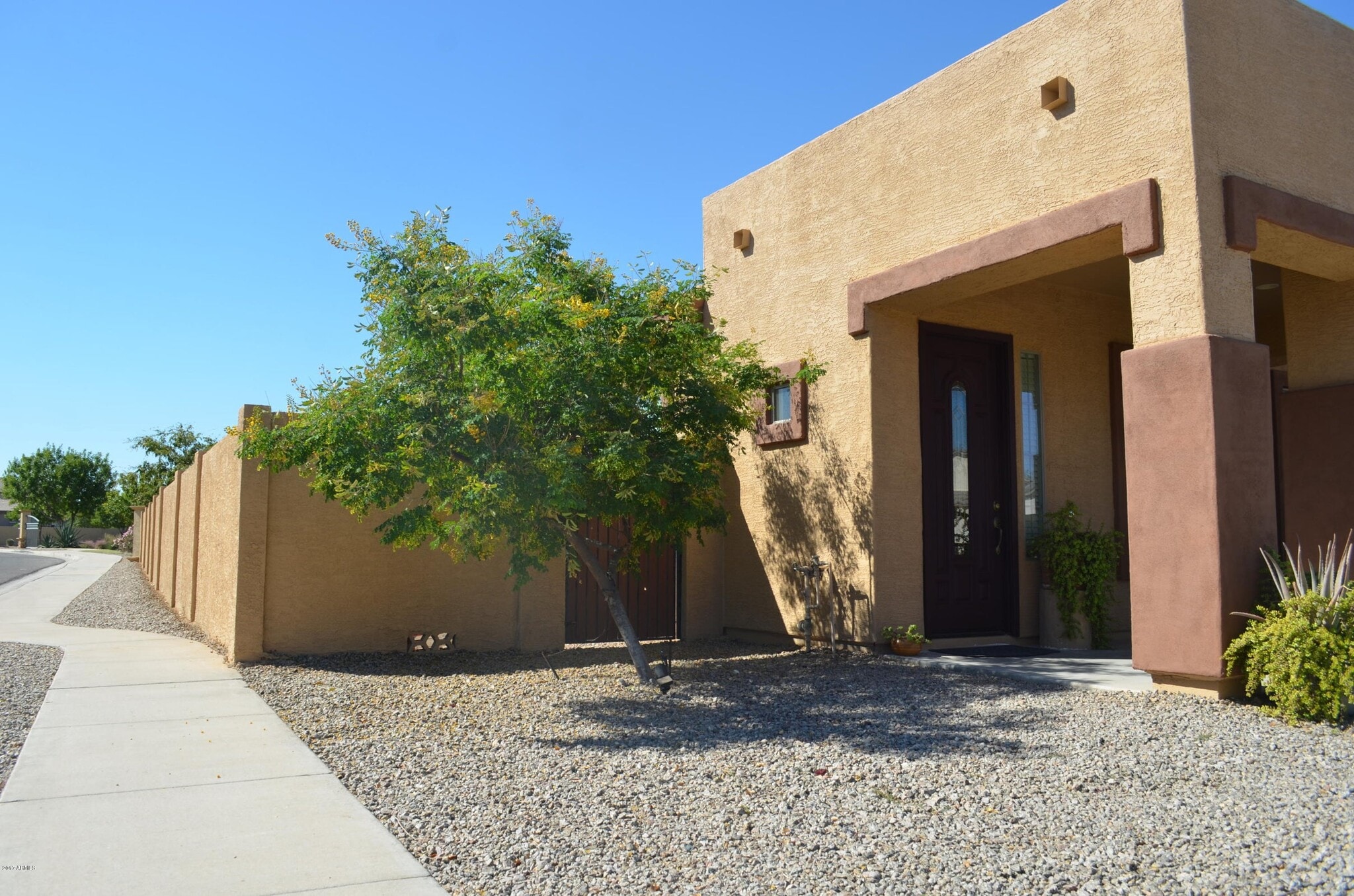 83rd & Glendale, Glendale, AZ for sale Primary Photo- Image 1 of 3