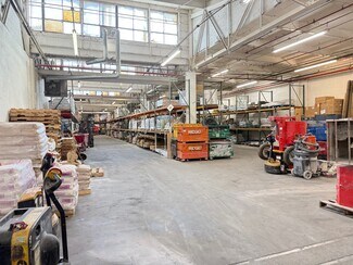 Plus de détails pour 41-55 Montgomery St, Belleville, NJ - Industriel à louer