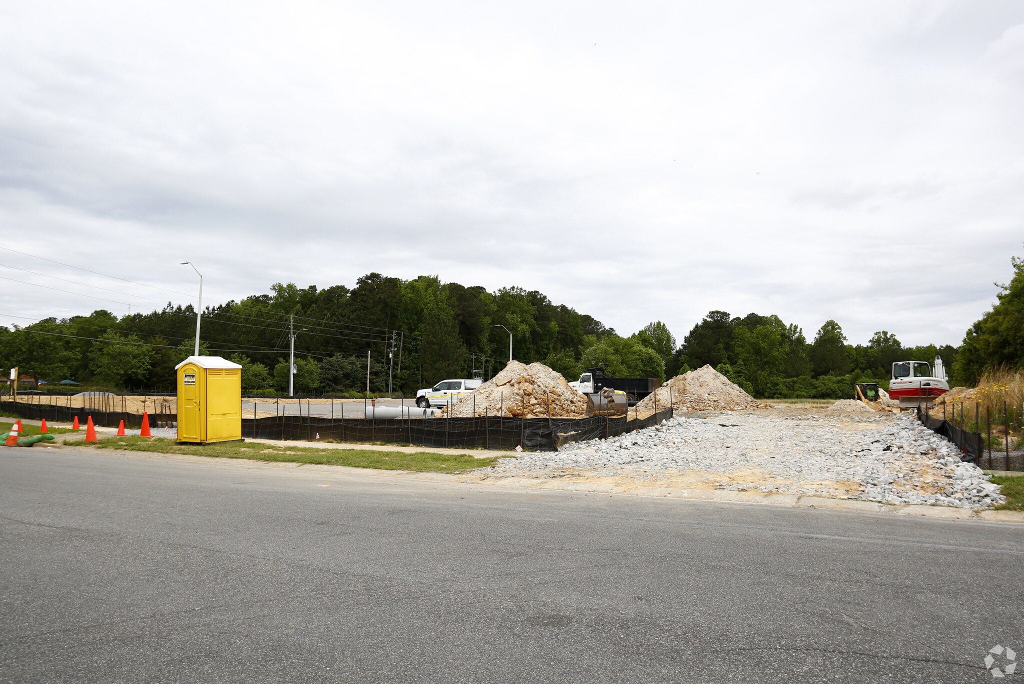 101 Osterville Dr, Holly Springs, NC à vendre Photo principale- Image 1 de 7