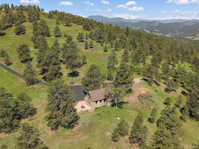 3800 Lakota Rd, Indian Hills, CO à vendre - Photo du bâtiment - Image 3 de 16