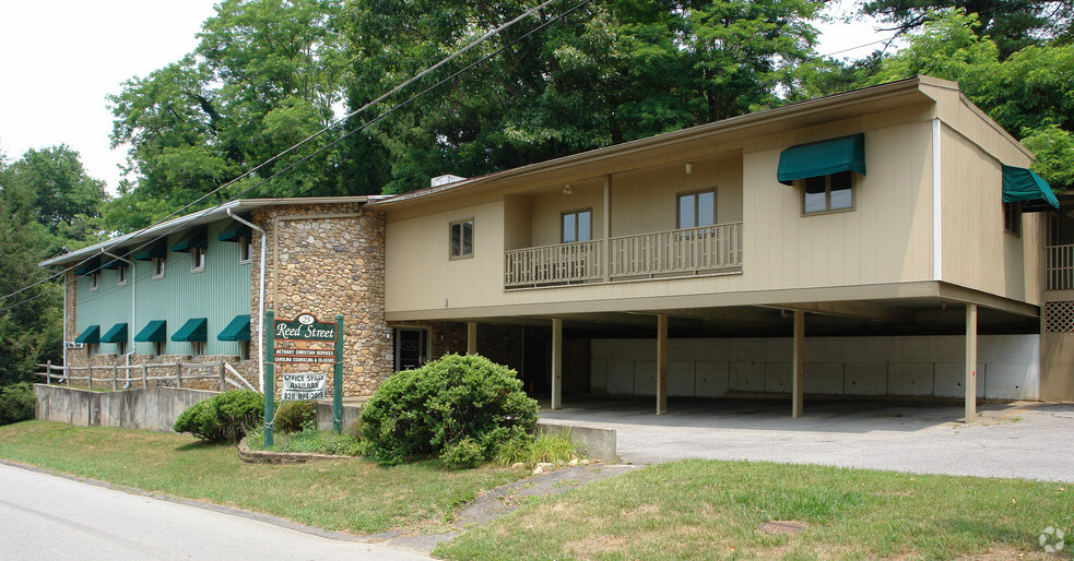 25 Reed St, Asheville, NC à vendre - Photo du bâtiment - Image 1 de 1