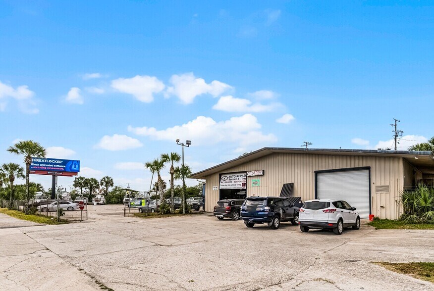 8130 N Orange Blossom Trl, Orlando, FL for sale - Primary Photo - Image 1 of 2