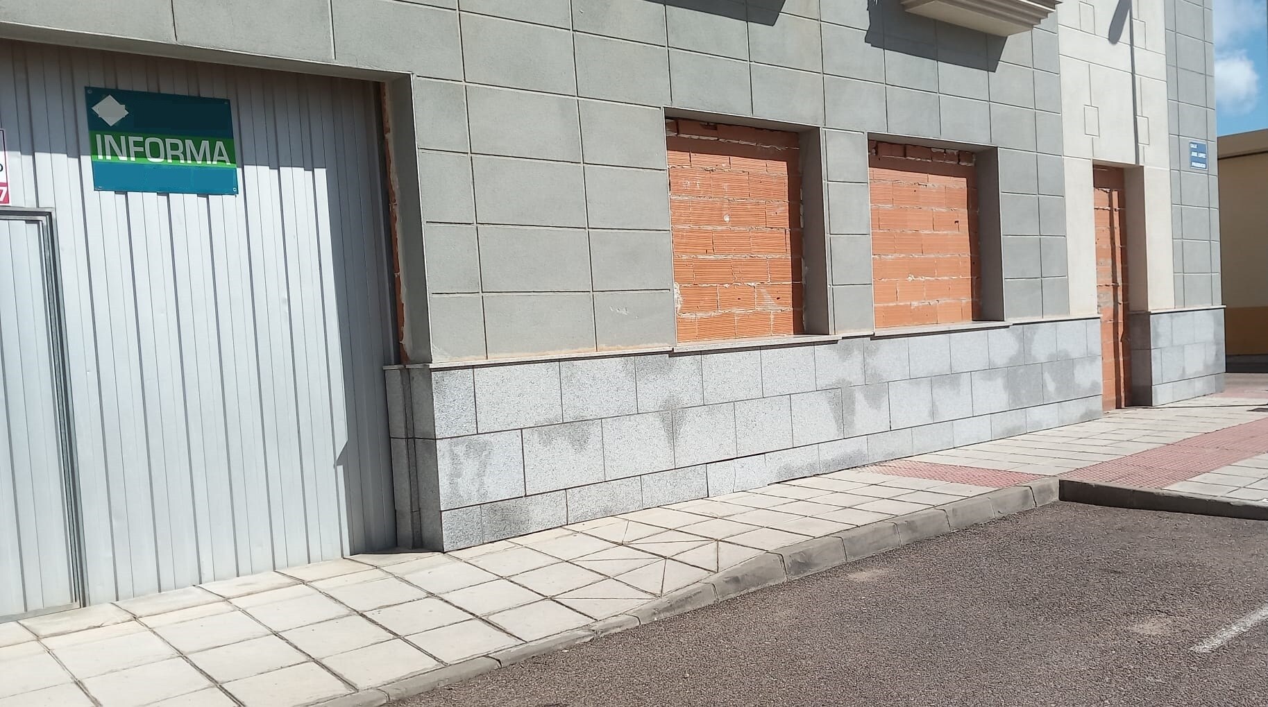 Immeuble residentiel dans Talavera la Real, Badajoz à vendre Photo principale- Image 1 de 17