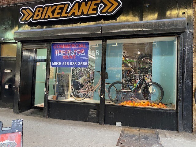 8404 Jamaica Ave, Jamaica, NY for lease - Building Photo - Image 3 of 10