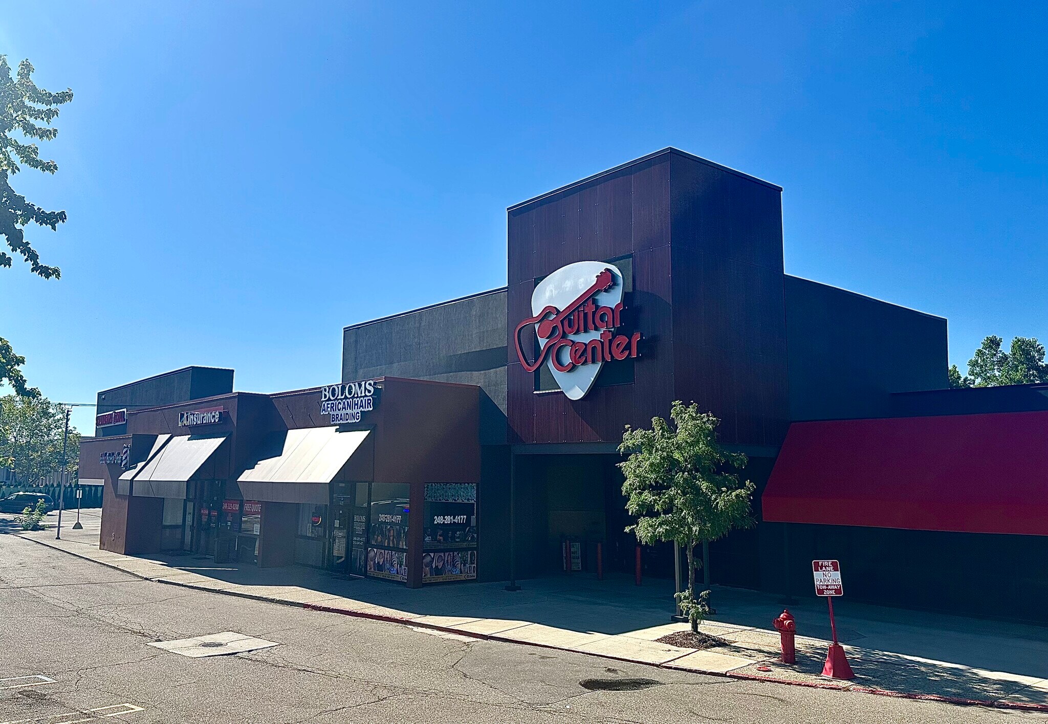 29555 Northwestern Hwy, Southfield, MI à vendre Photo principale- Image 1 de 4