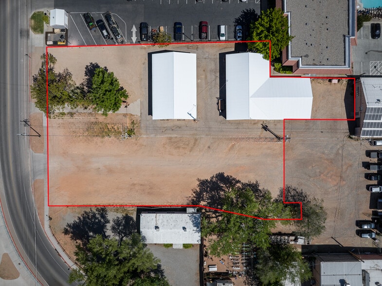 67 S 100 W, Moab, UT à vendre - Photo du bâtiment - Image 2 de 25