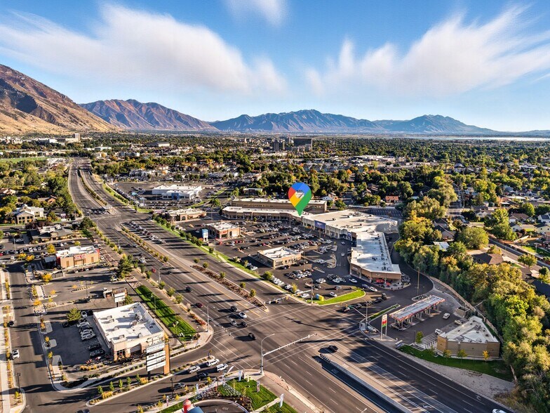 2255 N University Pky, Provo, UT à louer - Photo du bâtiment - Image 2 de 18