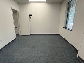 3706 Crondall Ln, Owings Mills, MD à louer Photo intérieure- Image 2 de 6