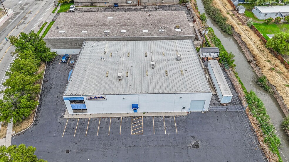 3311 W Parkway Blvd, West Valley City, UT à vendre - Photo du bâtiment - Image 2 de 31