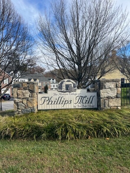 102 Joshua Ln, Newark, DE à vendre - Photo du bâtiment - Image 2 de 5