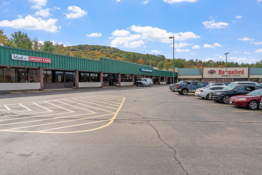 200-399 Tenney Mountain Hwy, Plymouth, NH for lease - Building Photo - Image 1 of 16