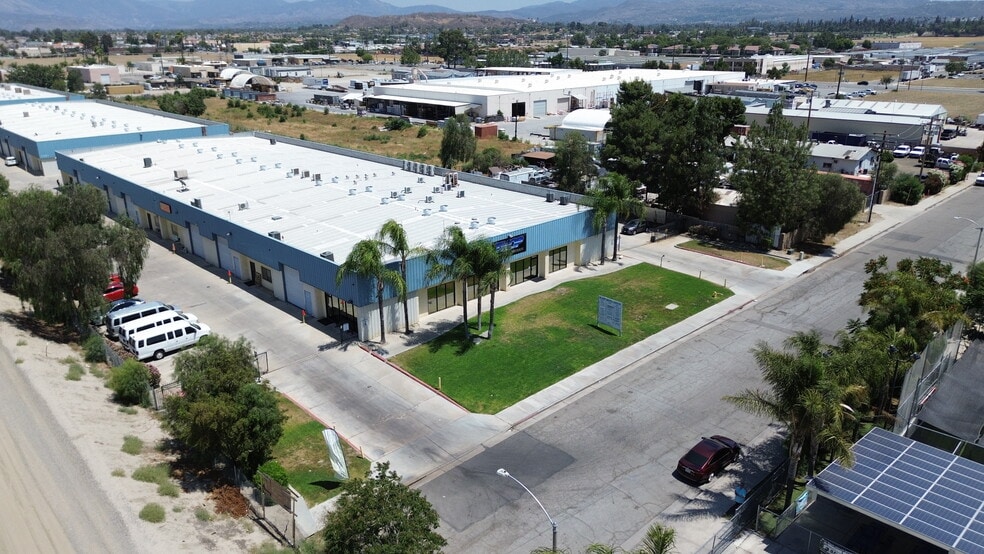 1231 S Buena Vista St, San Jacinto, CA for lease - Building Photo - Image 1 of 23
