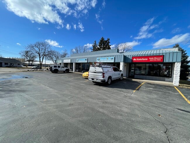 Plus de détails pour 1117 N Badger Ave, Appleton, WI - Commerce de détail à vendre