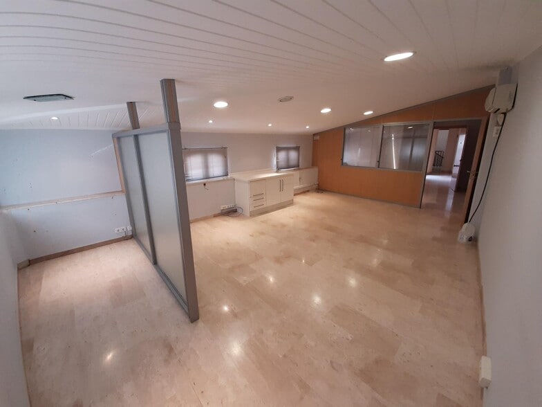 Carrer Escoles Pies, 2, Alzira, Valencia for lease - Interior Photo - Image 2 of 11