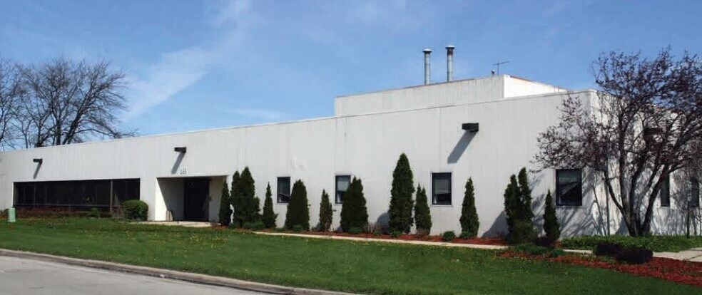 855 Foster Ave, Bensenville, IL à louer - Photo du bâtiment - Image 2 de 5