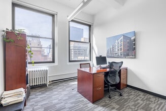 525 Seventh Ave, New York, NY à louer Photo intérieure- Image 2 de 21