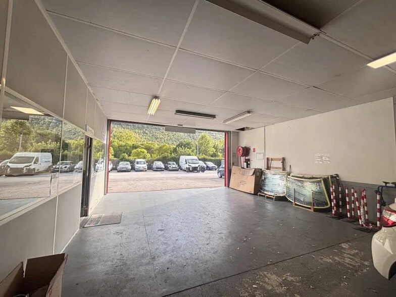 1161 Route De La Sainte Baume, Gémenos for lease - Building Photo - Image 2 of 12