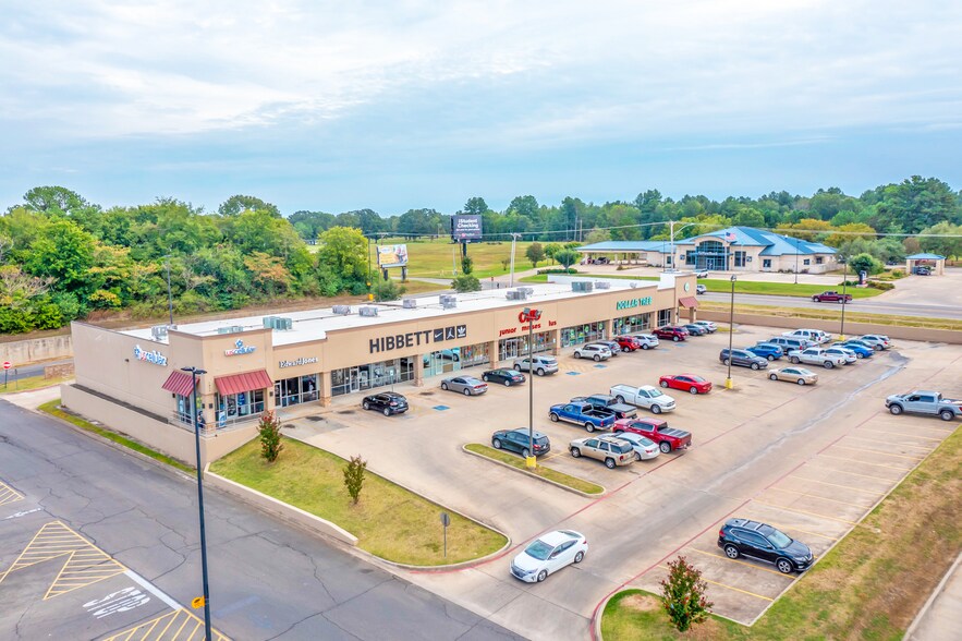 1911 E Washington St, Idabel, OK for lease - Primary Photo - Image 1 of 3