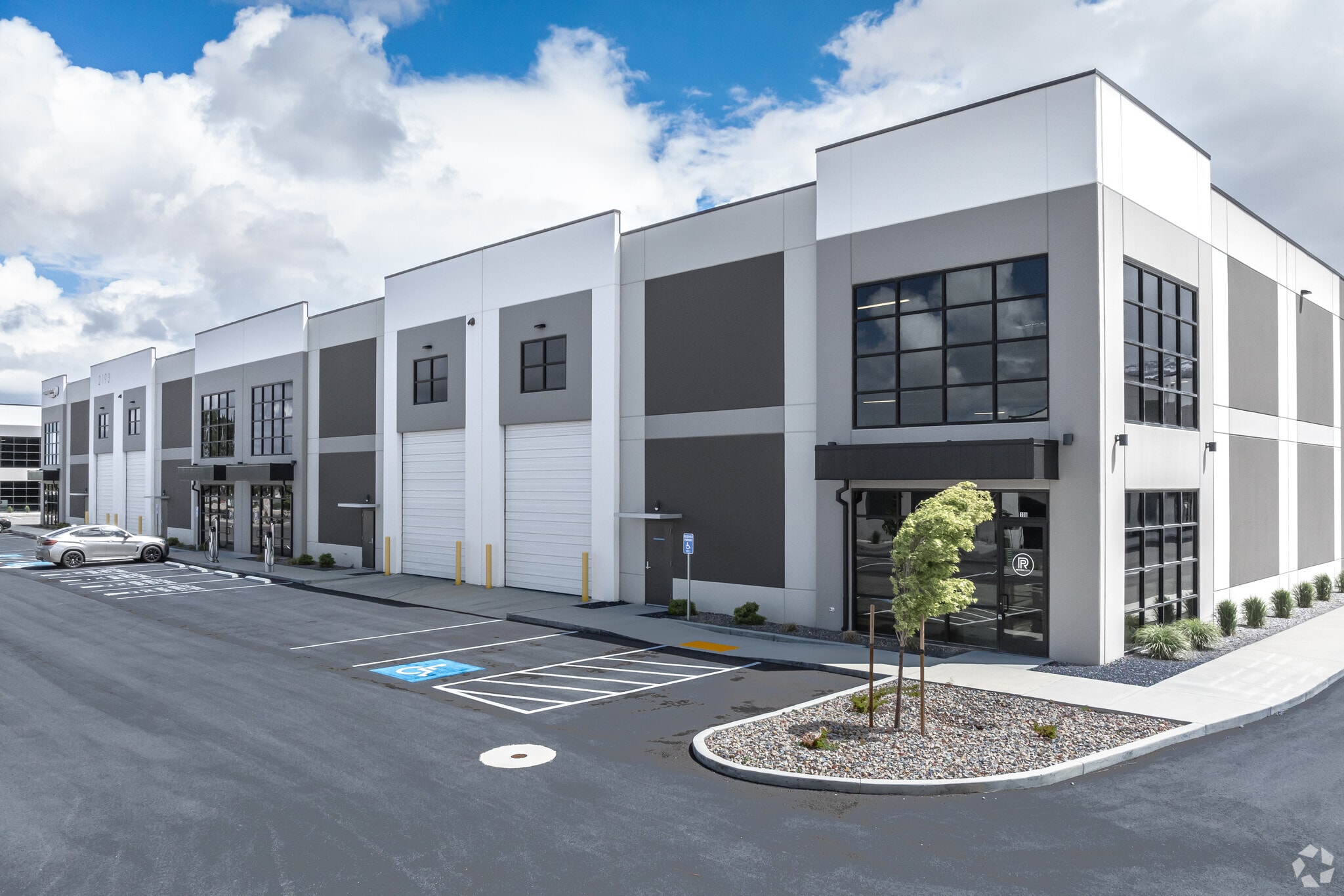 2193 S 1200 W, Woods Cross, UT for sale Primary Photo- Image 1 of 8