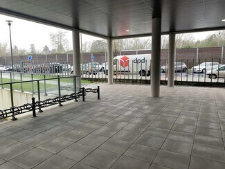 Plus de détails pour Bureau, Commerce de détail à louer