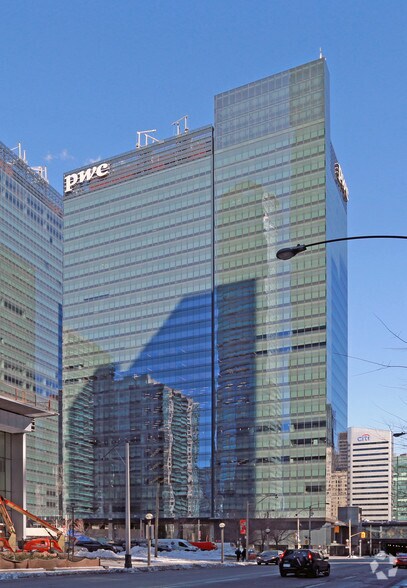 18 York St, Toronto, ON à louer - Photo du bâtiment - Image 2 de 7