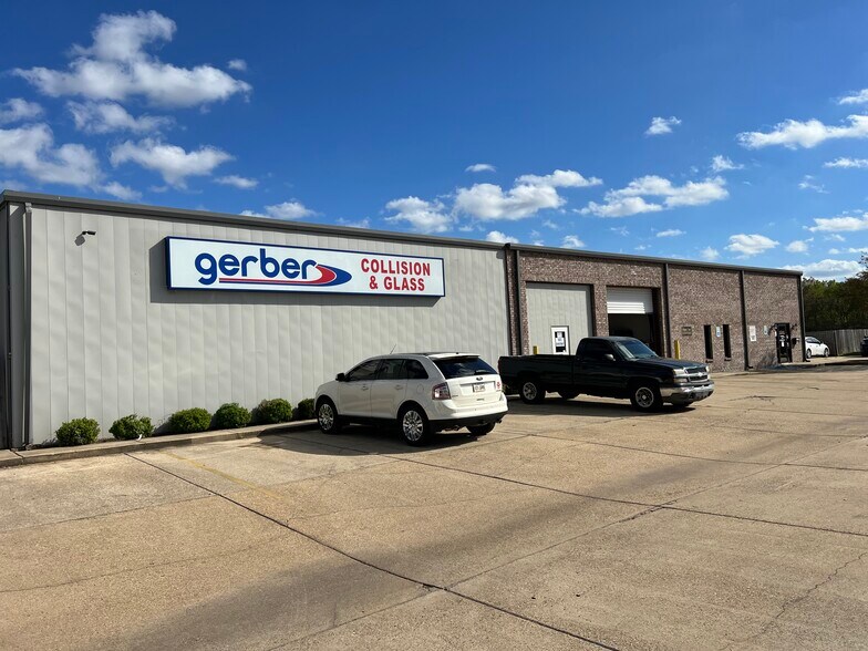 3319 E Texas St, Bossier City, LA à vendre - Photo du bâtiment - Image 2 de 2