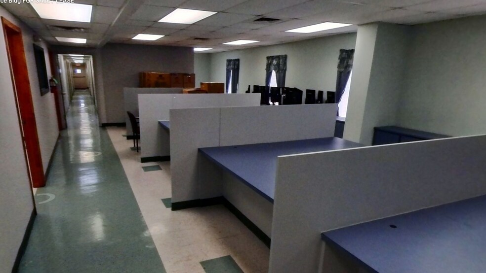 3002 Jean Lafitte Pky, Chalmette, LA for lease - Building Photo - Image 3 of 7