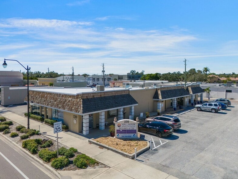 230 S Tamiami Trl, Venice, FL for sale - Building Photo - Image 1 of 6