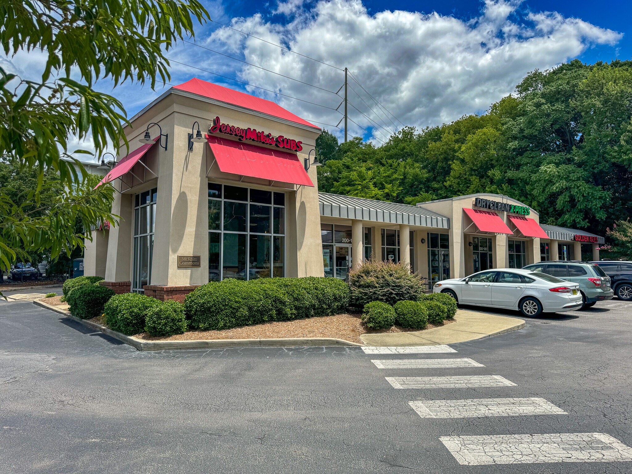 200 W Peace St, Raleigh, NC à louer Photo principale- Image 1 de 6
