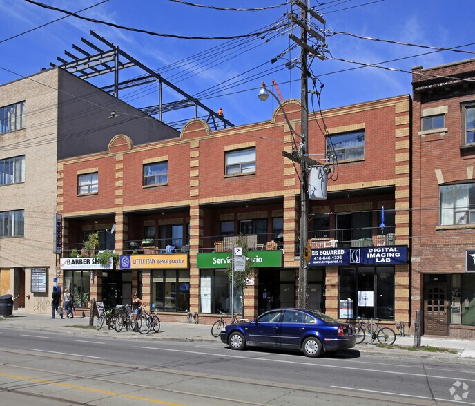 532-538 College St, Toronto, ON à louer - Photo principale - Image 1 de 4