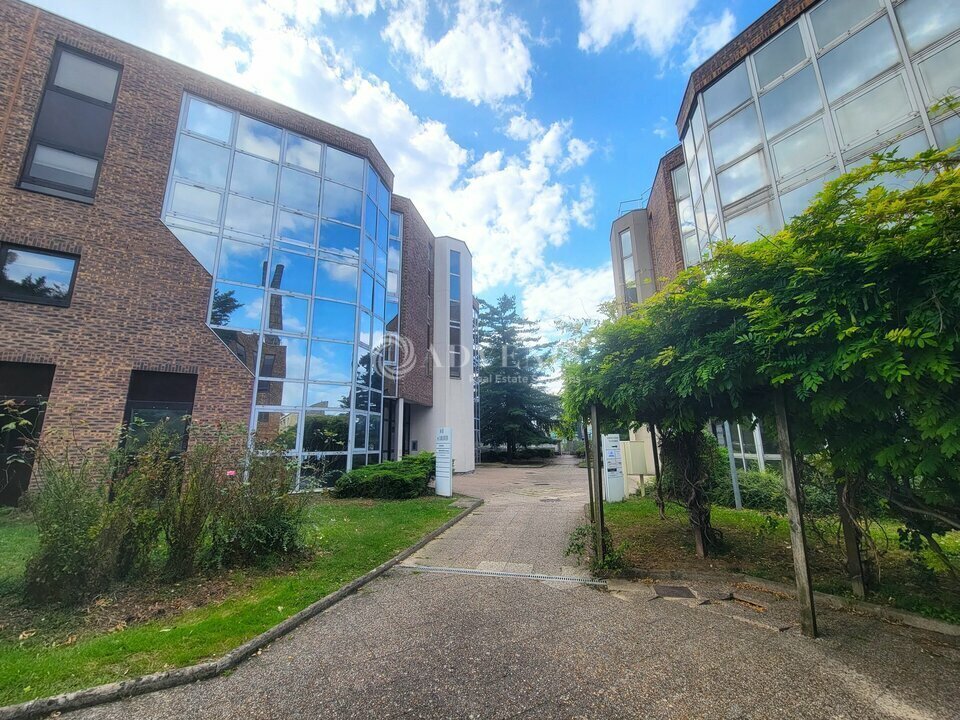 14-20 Rue Jules Saulnier, Saint-Denis à louer Photo du bâtiment- Image 1 de 10
