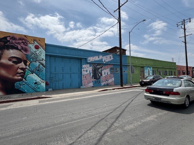 3520-3522 Union Pacific Ave, Los Angeles, CA à vendre - Photo du bâtiment - Image 3 de 4