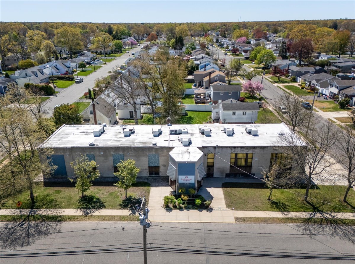 330 Central Ave, Deer Park, NY for sale Building Photo- Image 1 of 36