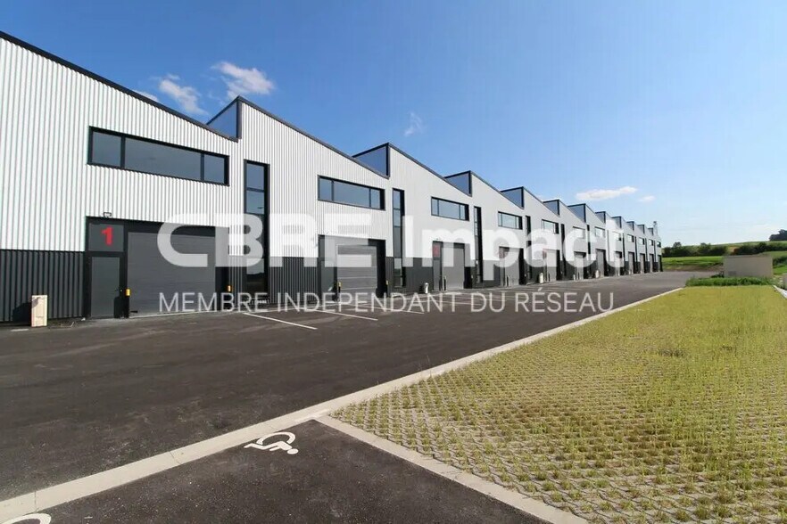 Flex dans Cormontreuil à louer - Photo du bâtiment - Image 2 de 14