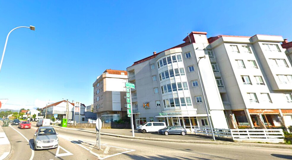 Retail in Ponteareas for sale - Building Photo - Image 2 of 3