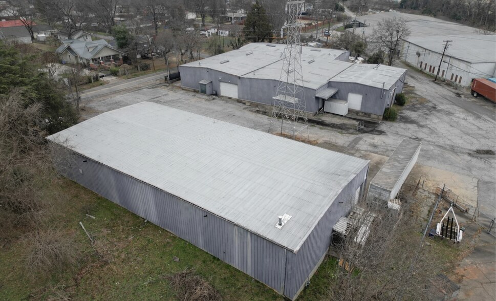 10 Oil Mill Rd, Greenville, SC à louer - Photo principale - Image 2 de 14